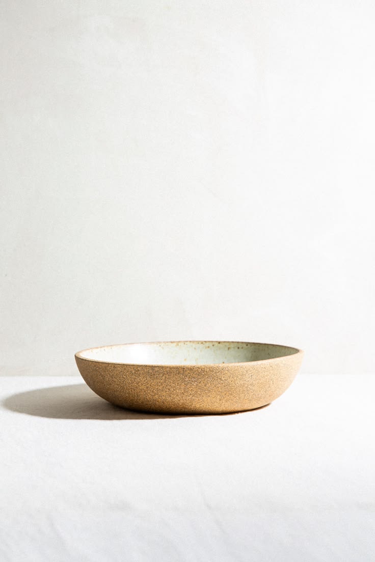 Simple tableware detail