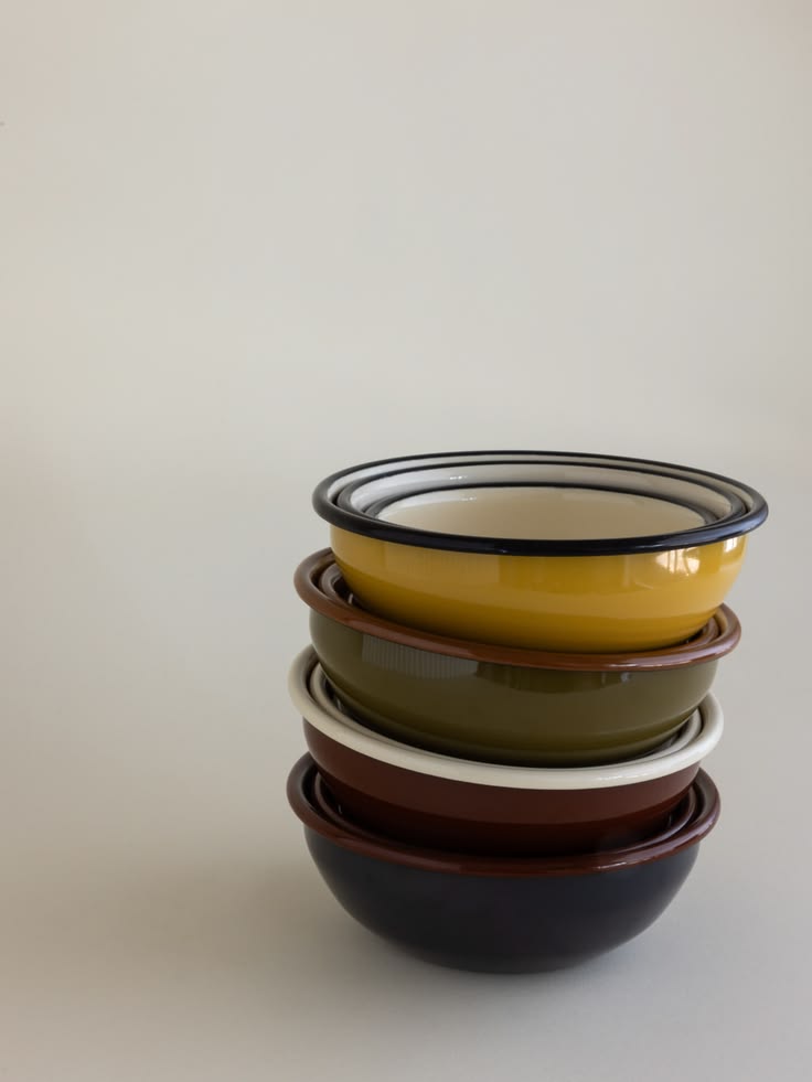 Minimal tableware detail